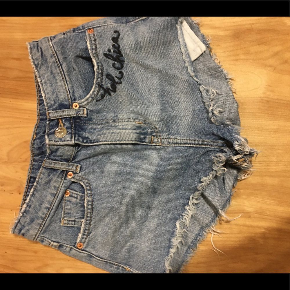 divided size 2 high rise mom Jean shorts blue